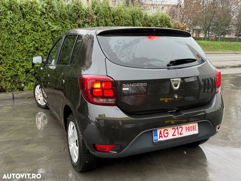 Dacia Sandero - 5