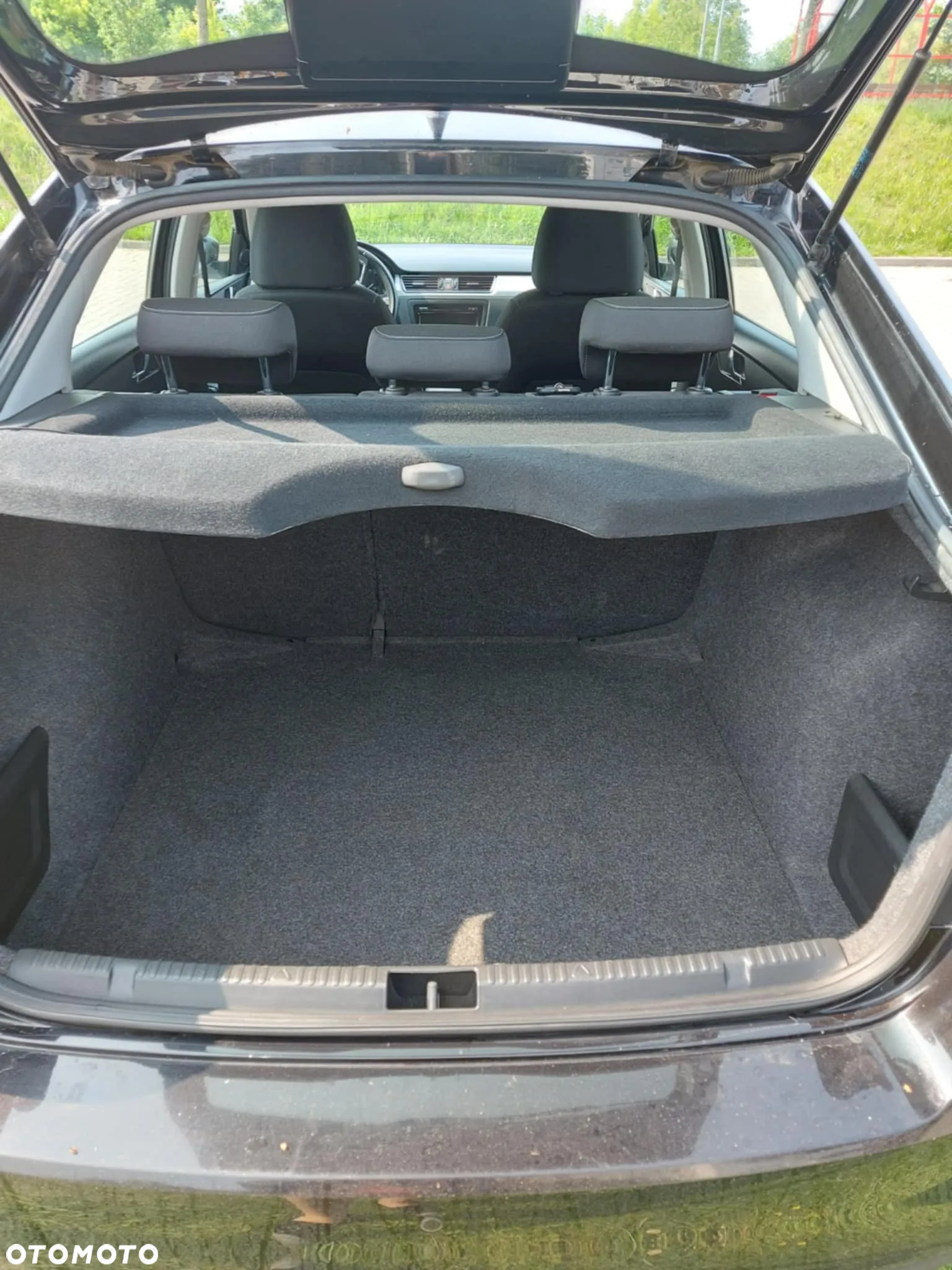 Skoda RAPID - 7