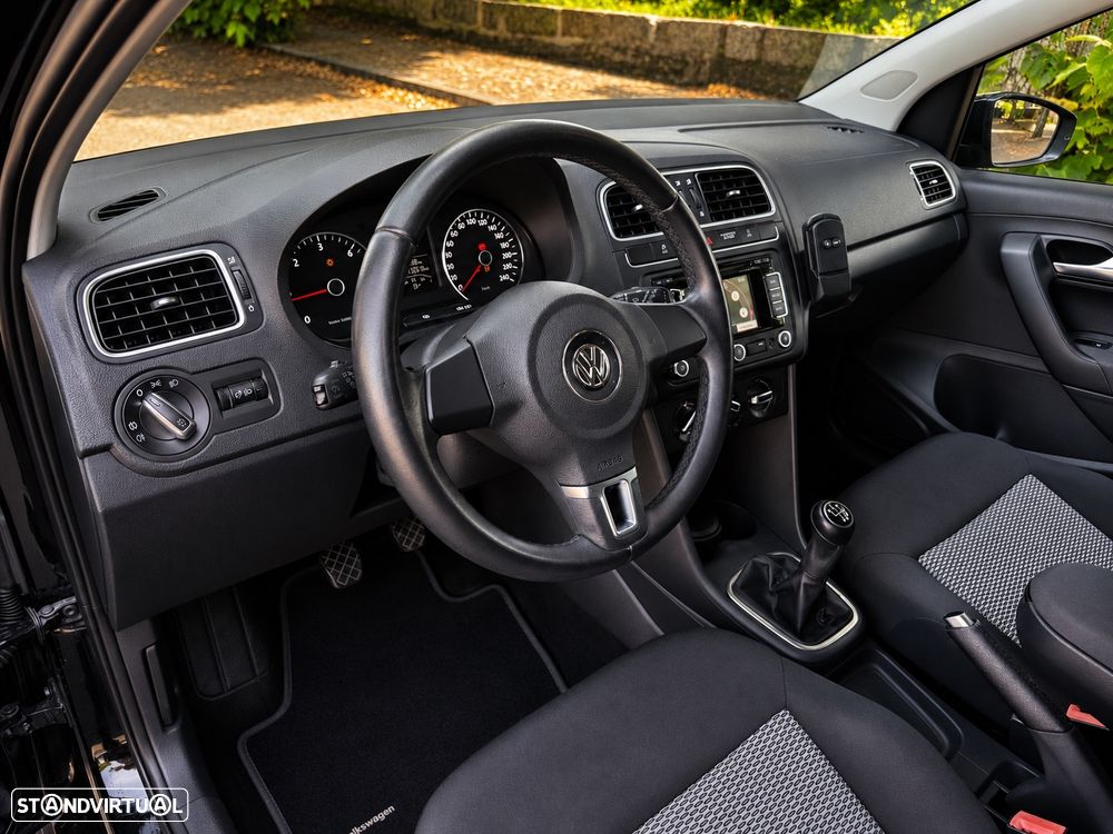 Volkswagen Polo 1.2 TDi Blue Motion — fotografia 8