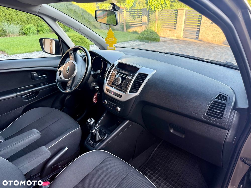 Kia Venga 1.4 CRDi 90 Attract - 25