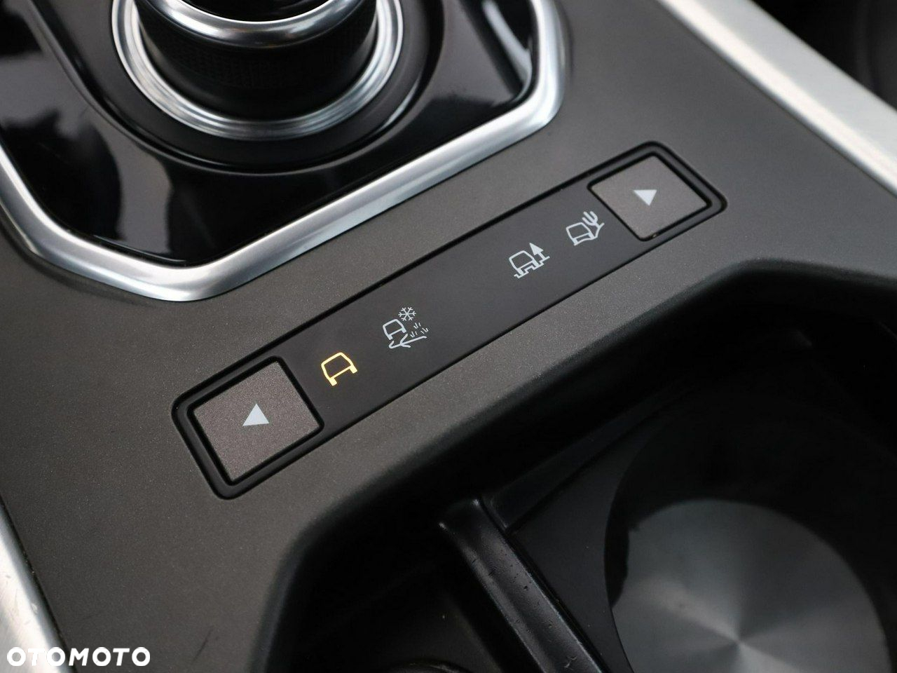 Land Rover Range Rover Evoque - 28