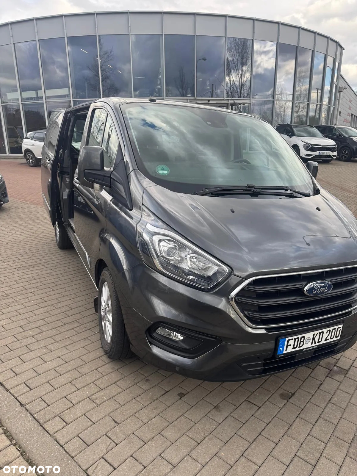Ford TRANSIT CUSTOM - 8