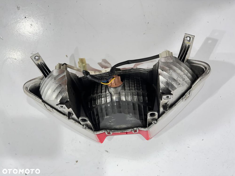 Lampa tył Yamaha T MAX T-MAX 500 06-13r. - 5