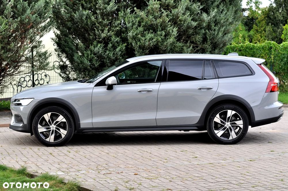 Volvo V60 Cross Country B4 D AWD Geartronic Pro - 8