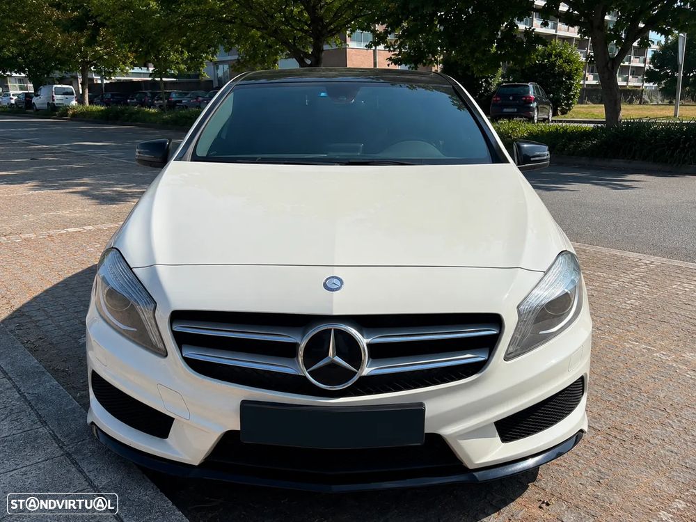 Mercedes-Benz A 180 d AMG Line - 2