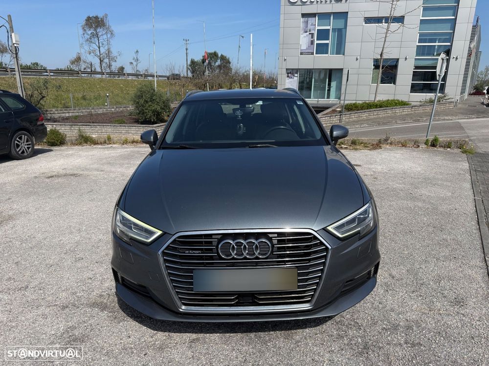 Audi A3 Sportback - 1