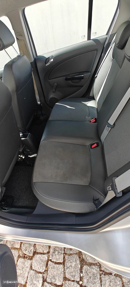 Opel Corsa 1.3 CDTI Cosmo - 9