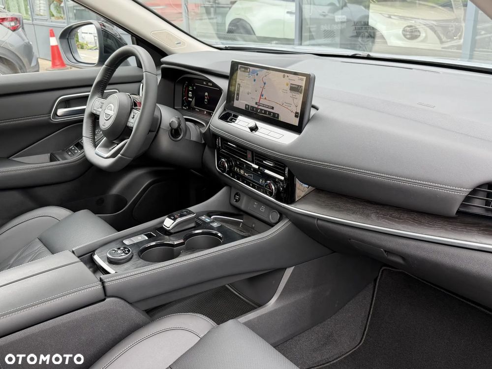 Nissan X-Trail - 11