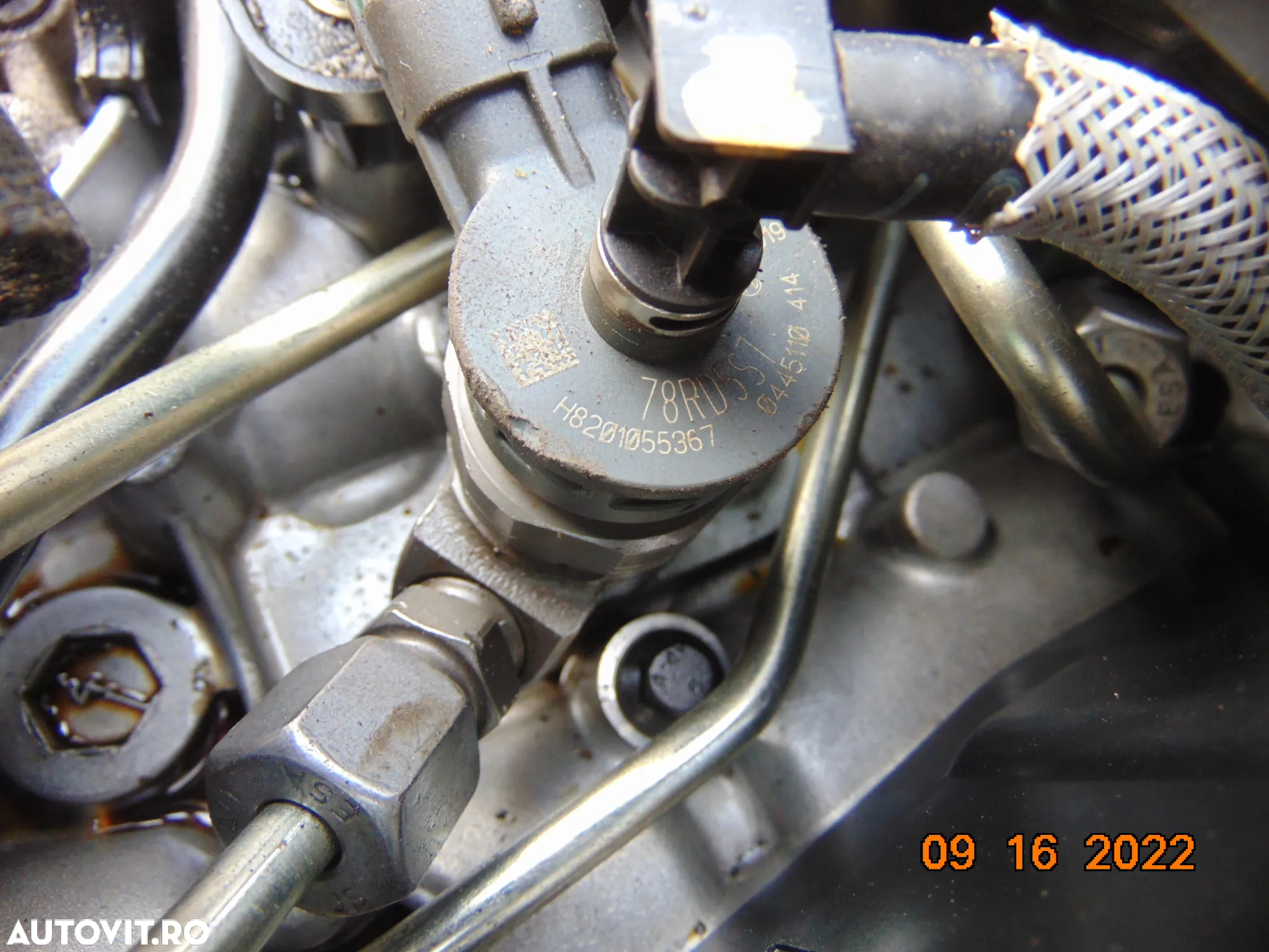 Injectoare Renault Trafic 1.6 euro 6 Opel Vivaro Injector dezmembrez tafic 1.6 - 3