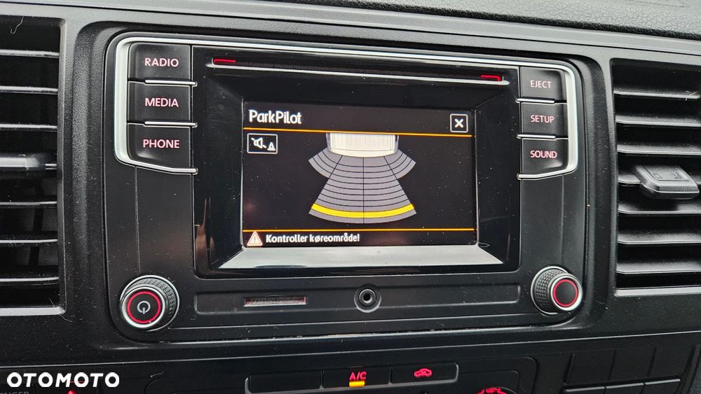Volkswagen Transporter T6 2,0TDI 150KM DSG L2 Długi Klima Webasto Tempomat Hak Parktronik Po Wymianie Rozrządu - 19