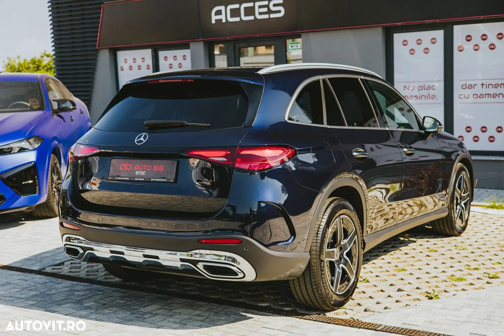 Mercedes-Benz GLC - 12