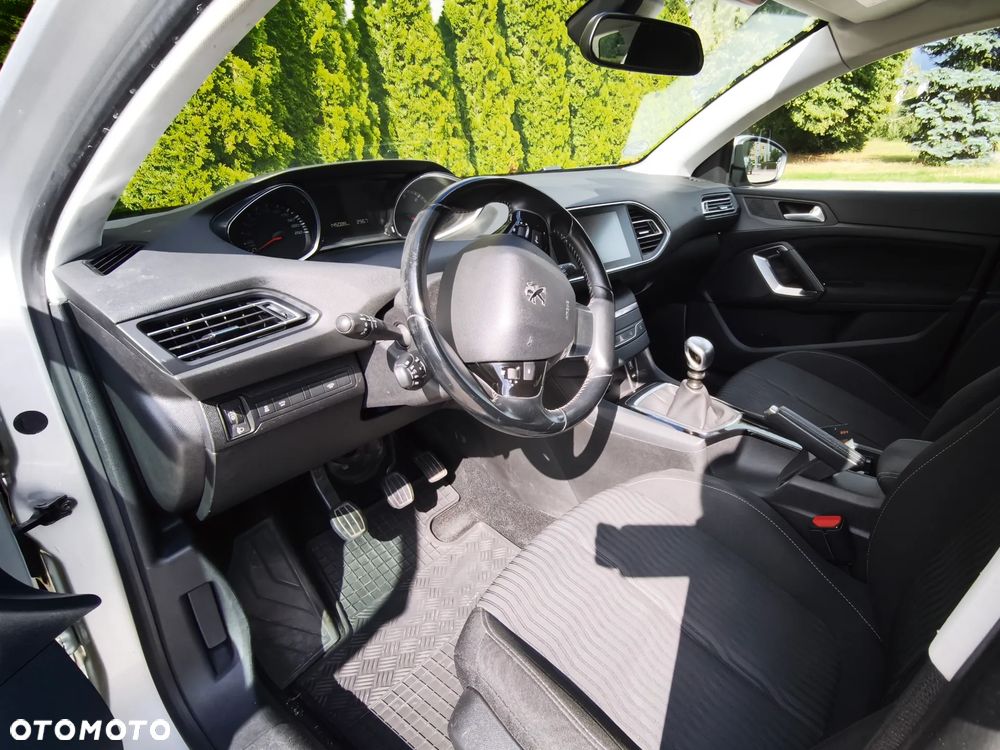 Peugeot 308 1.6 BlueHDi Active S&S - 4