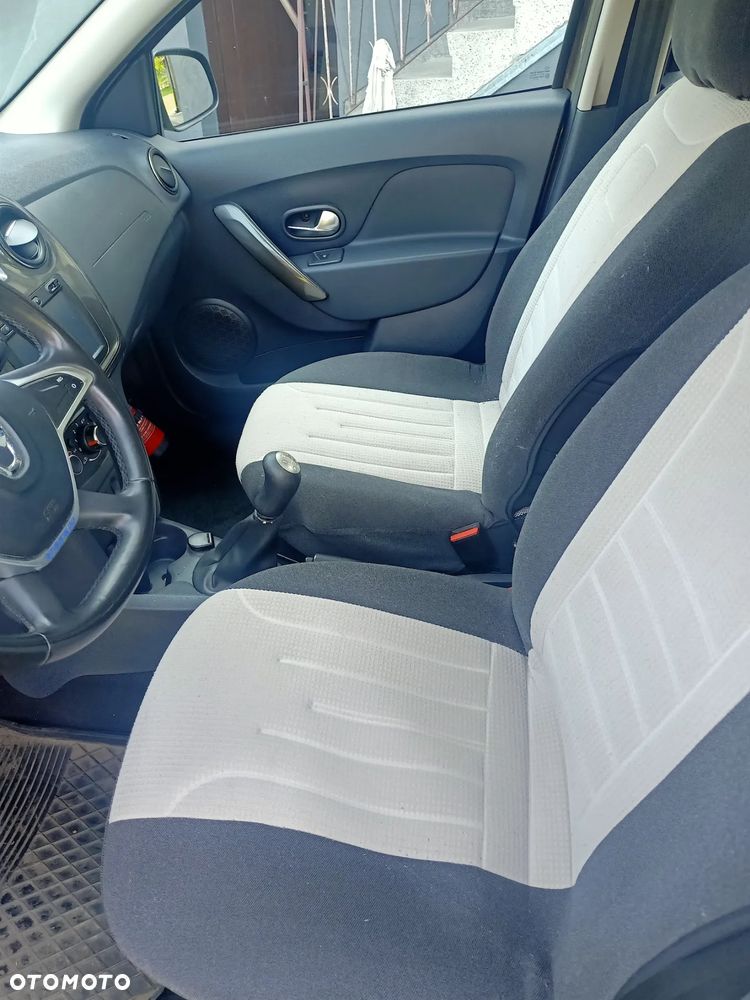 Dacia Sandero 0.9 TCe Laureate S&S - 4