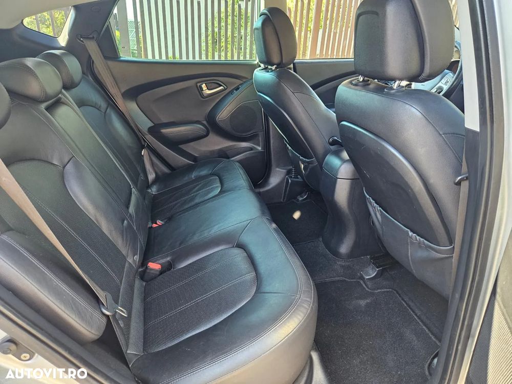 Hyundai ix35 - 25