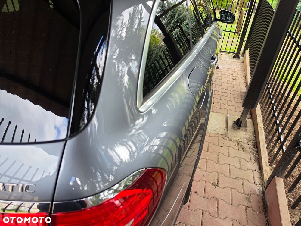 Mercedes-Benz Klasa E 220 d 4-Matic All-Terrain - 15