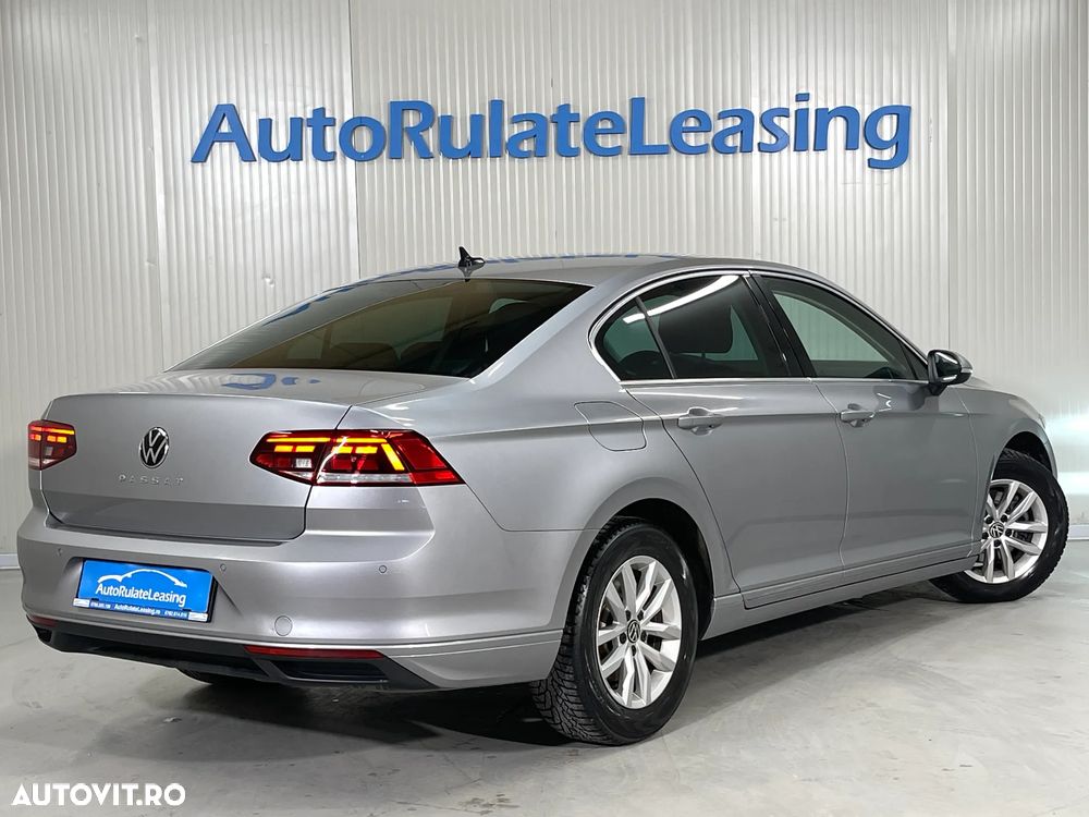 Volkswagen Passat 1.5 TSI ACT DSG Comfortline - 4