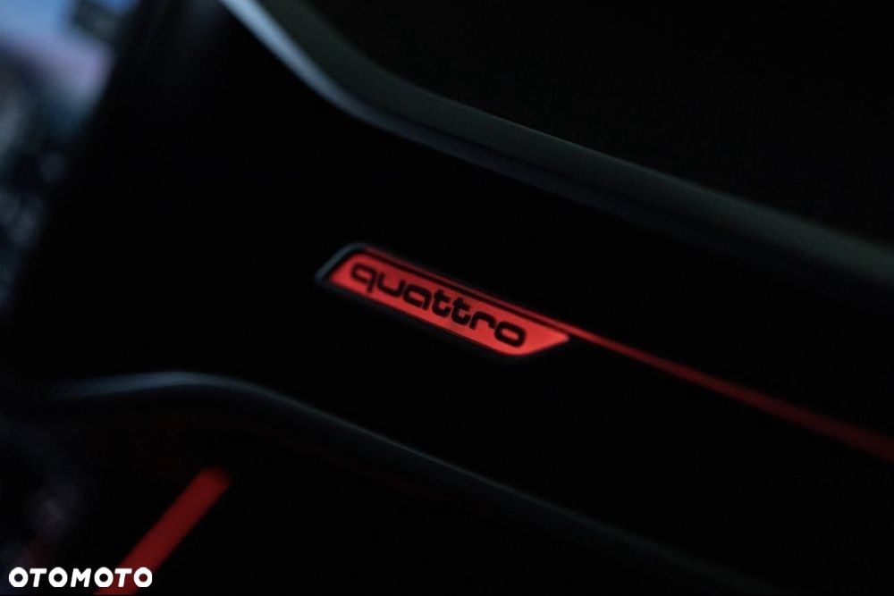 Audi A6 Avant e-tron - 28