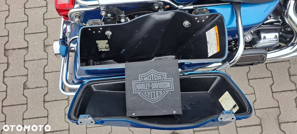 Harley-Davidson Touring Electra Glide - 12