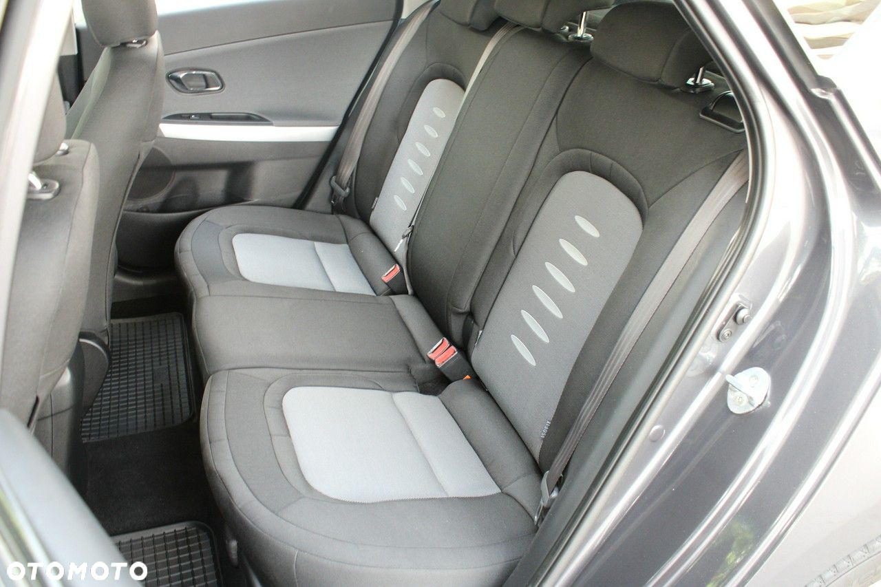 Kia Ceed Cee'd 1.4 XL - 13