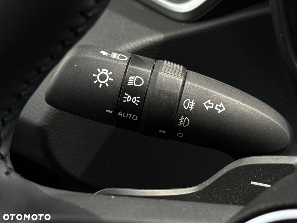 Toyota Corolla - 20