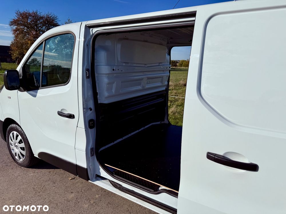 Renault TRAFIC 1,6 LONG - 23