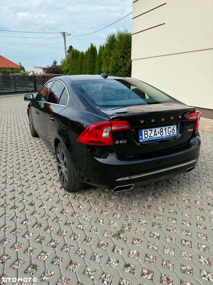 Volvo S60 2017 photo 4