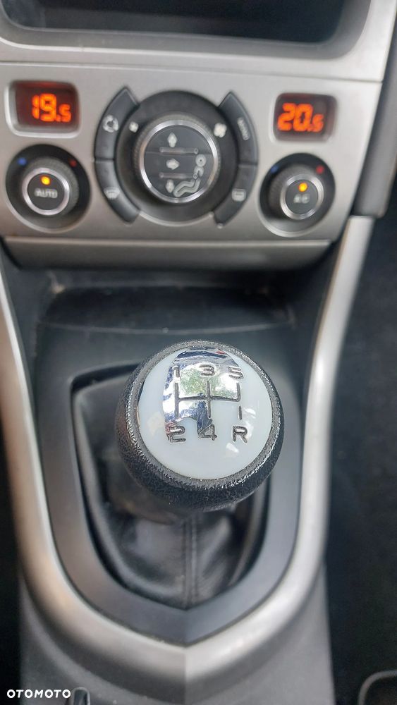 Peugeot 308 1.6 HDi Access - 22