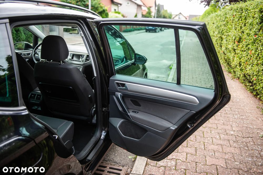 Volkswagen Golf Sportsvan 2.0 TDI (BlueMotion Technology) Comfortline - 23