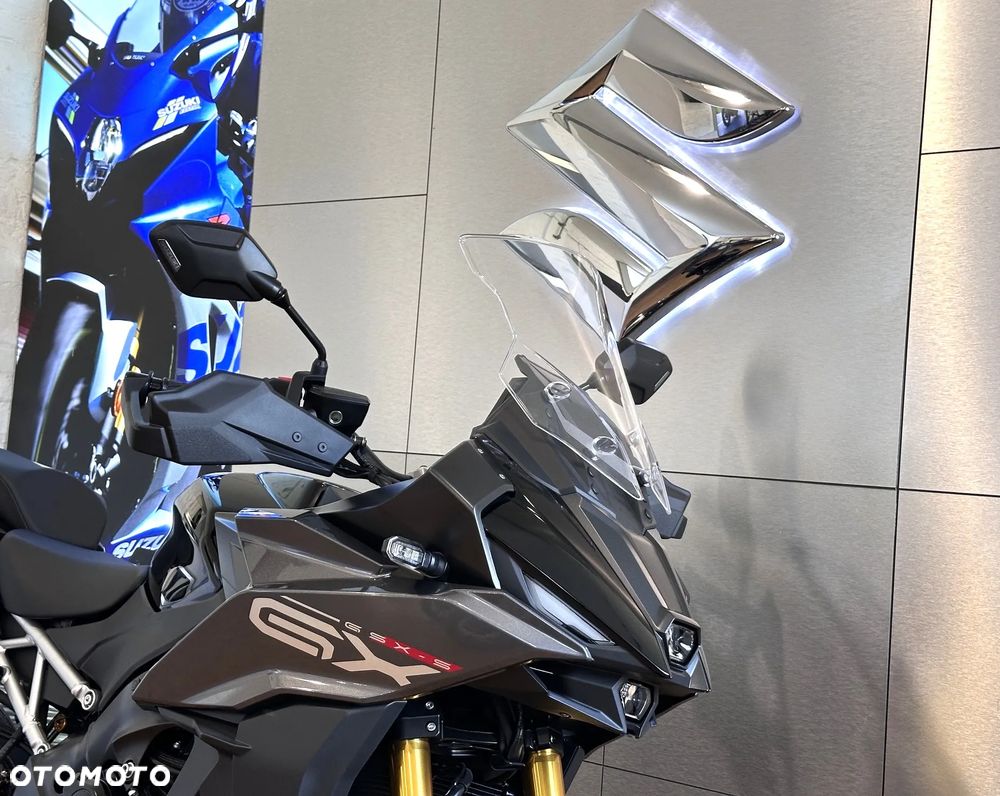 Suzuki GX - 3