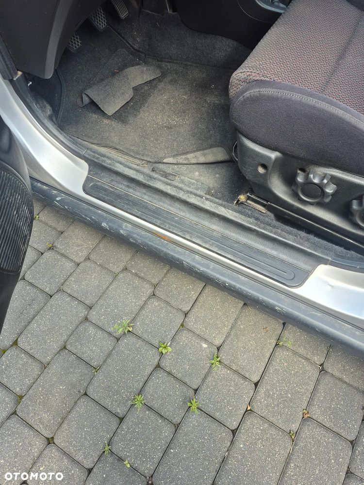 Honda Civic 1.4i - 10