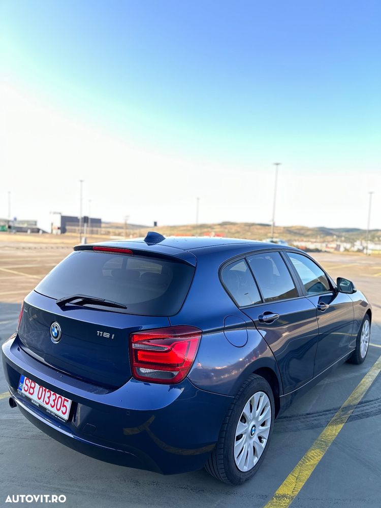 BMW Seria 1 116i Aut. - 36