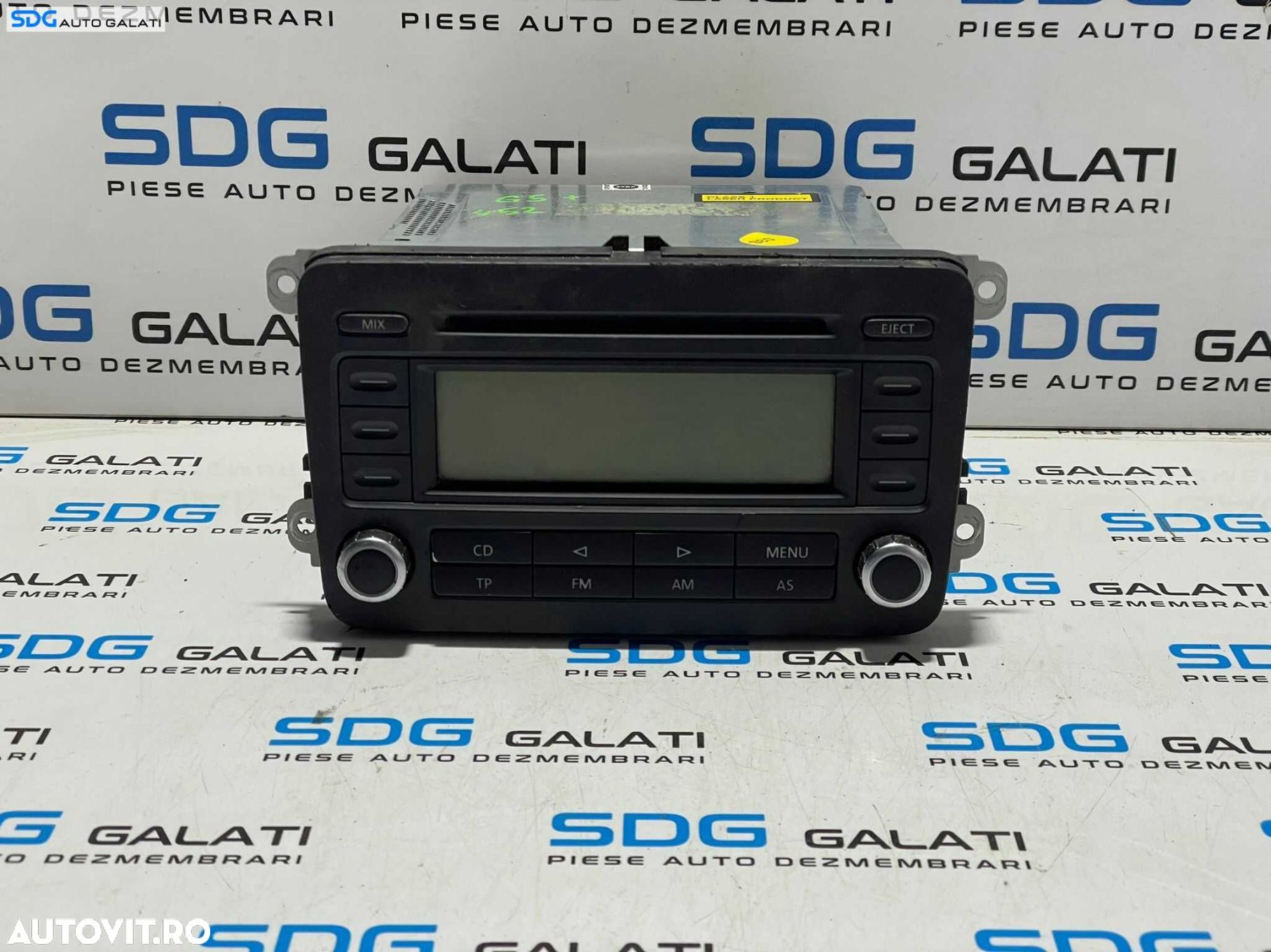 Unitate Radio CD Player RCD 300 Volkswagen Touran 1T2 2007 - 2010 [L3098] - 1