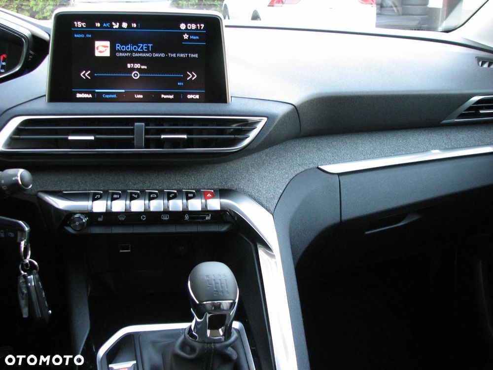 Peugeot 5008 BlueHDI 130 Allure Business-Paket - 25