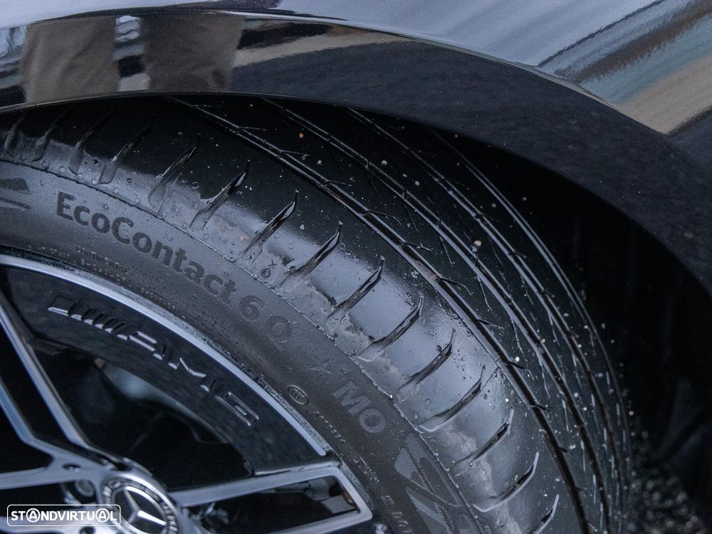 Mercedes-Benz E 300 de - 35