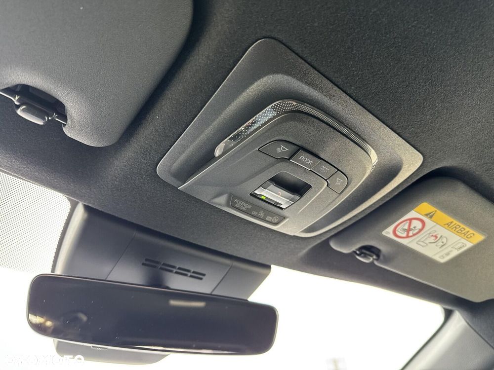 Toyota Corolla Cross - 26