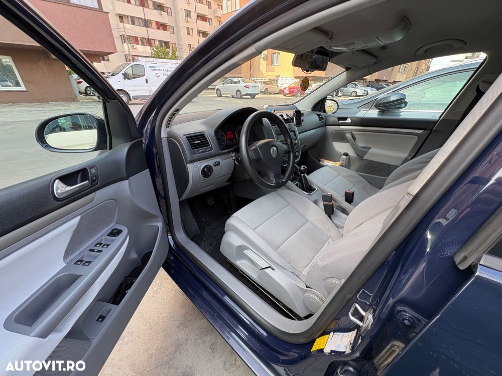 Volkswagen Golf 1.9 TDI Comfortline - 8
