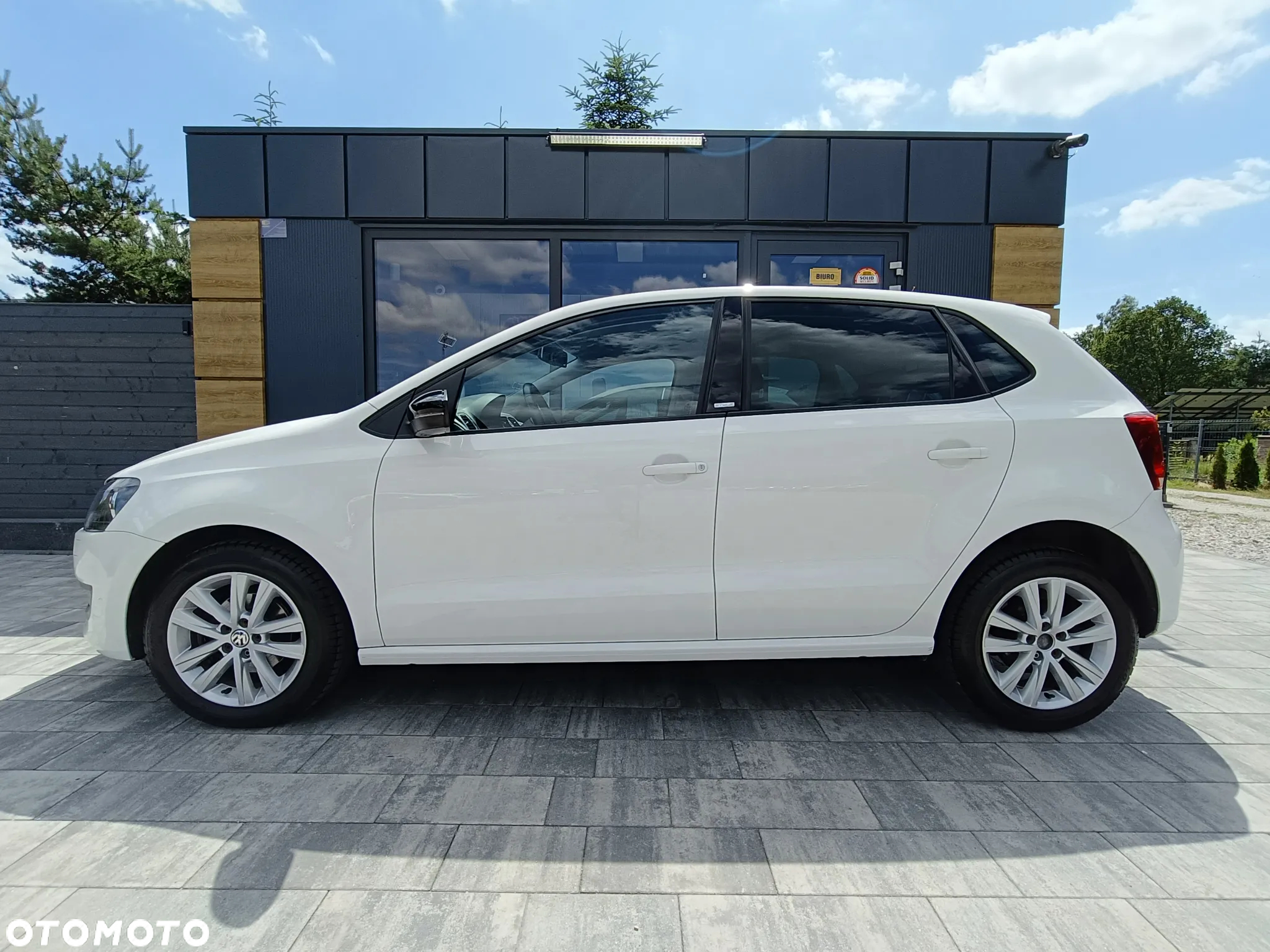 Volkswagen Polo - 2