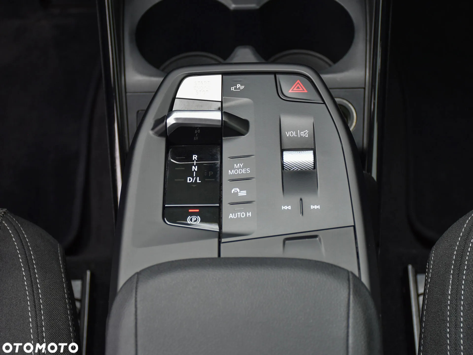 BMW X1 sDrive18i - 35