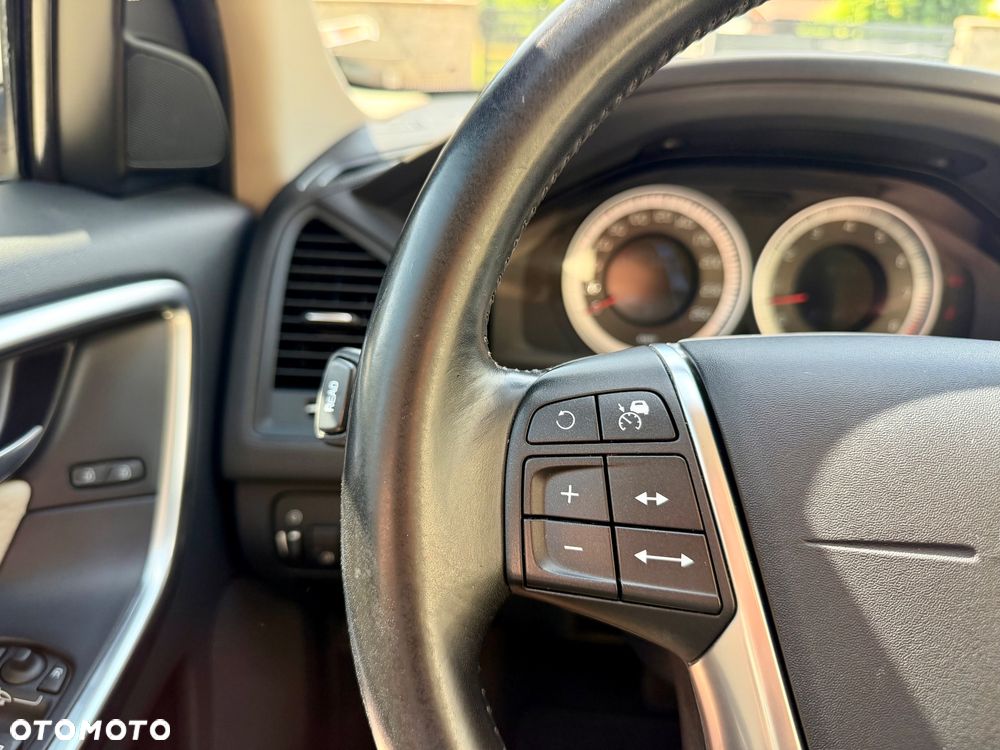 Volvo XC 60 - 20