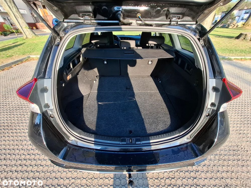 Toyota Auris - 9