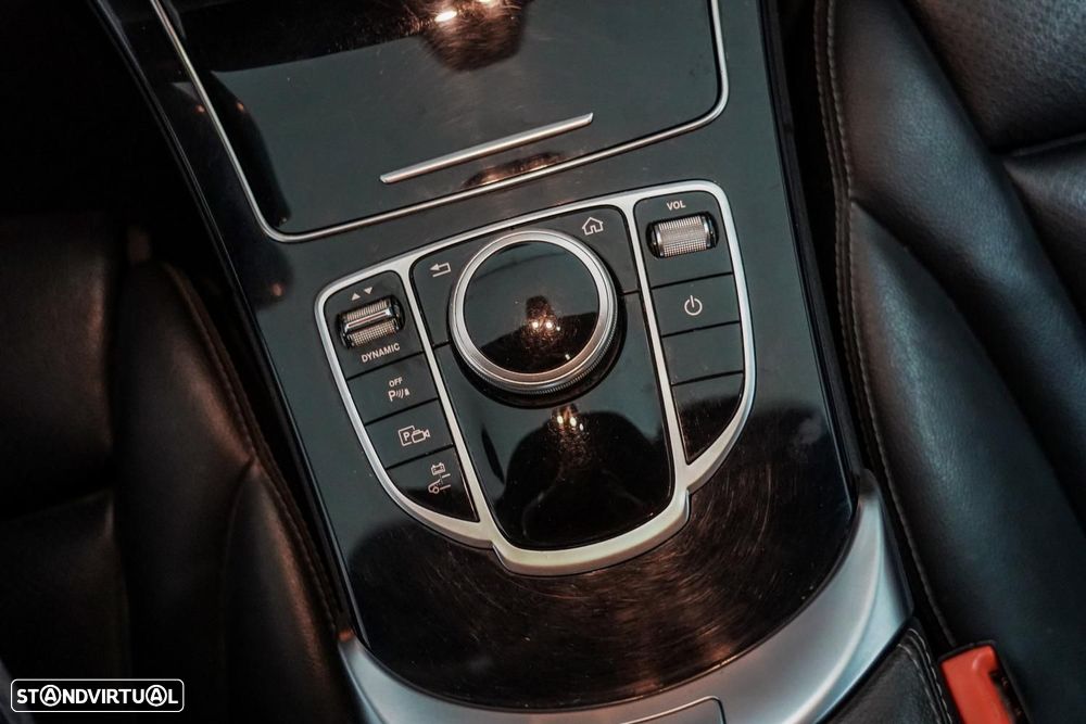 Mercedes-Benz C 300 de AMG Line - 14