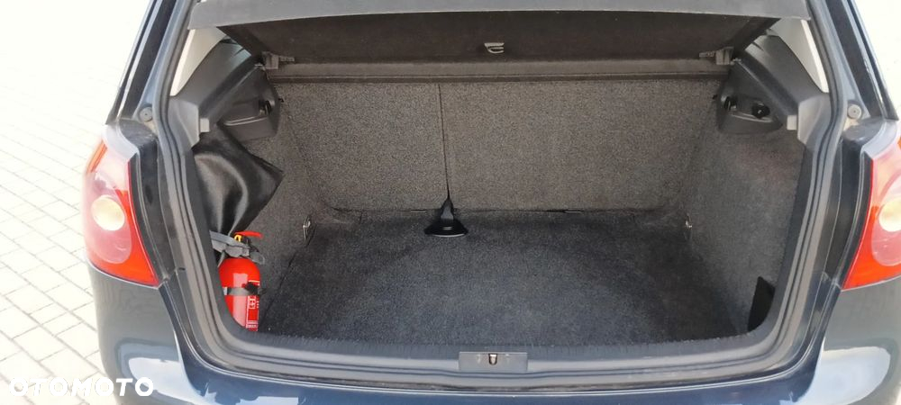 Volkswagen Golf - 13