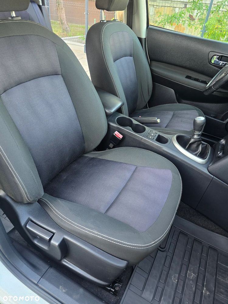 Nissan Qashqai - 22