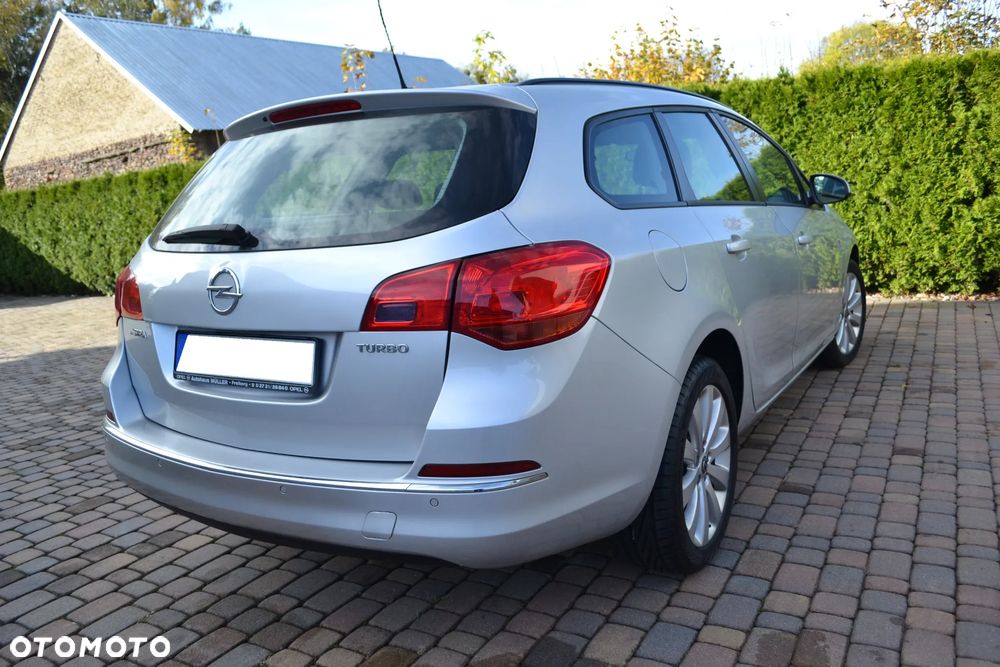 Opel Astra 1.4 T Cosmo EU6 - 6