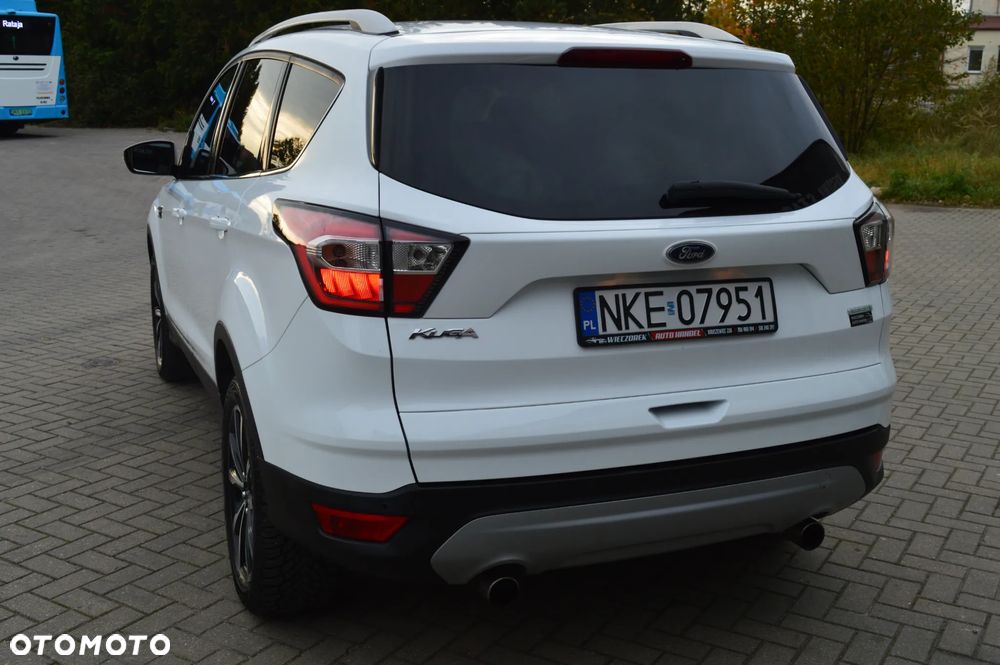 Ford Kuga 1.6 EcoBoost 2x4 Titanium - 8
