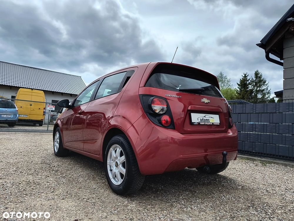 Chevrolet Aveo 1.2 LT - 15