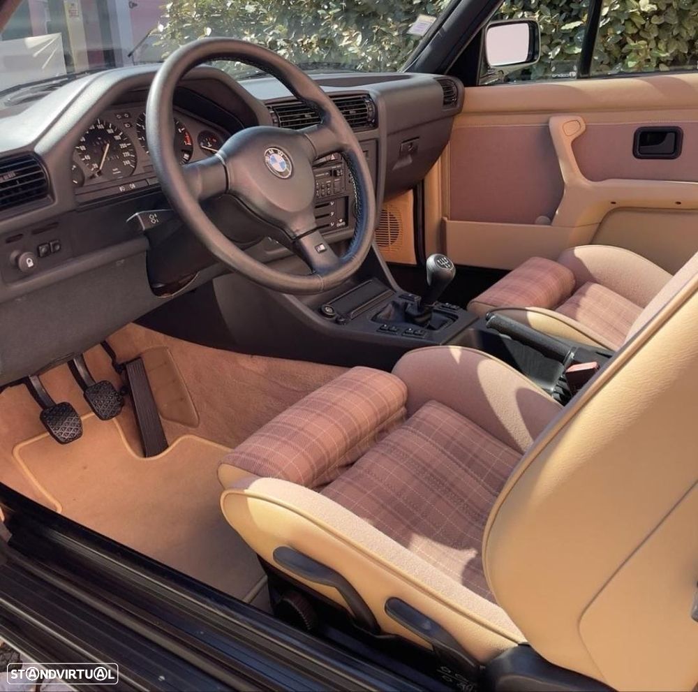 BMW 325 i Cabriolet - 16