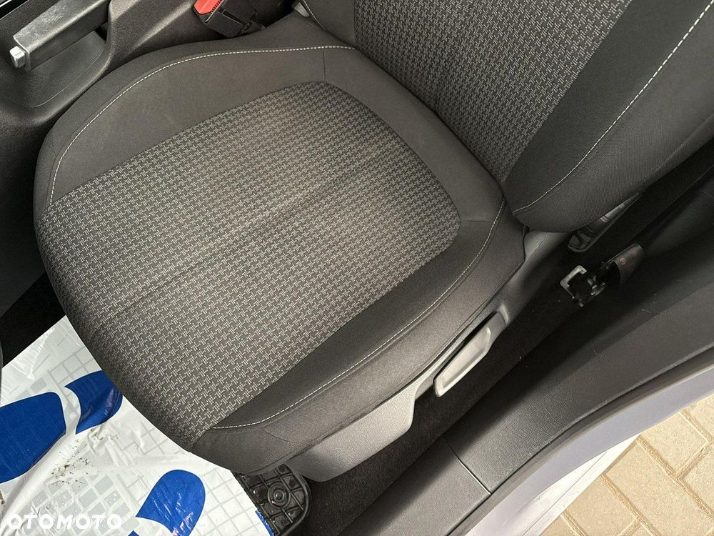Peugeot 308 - 18