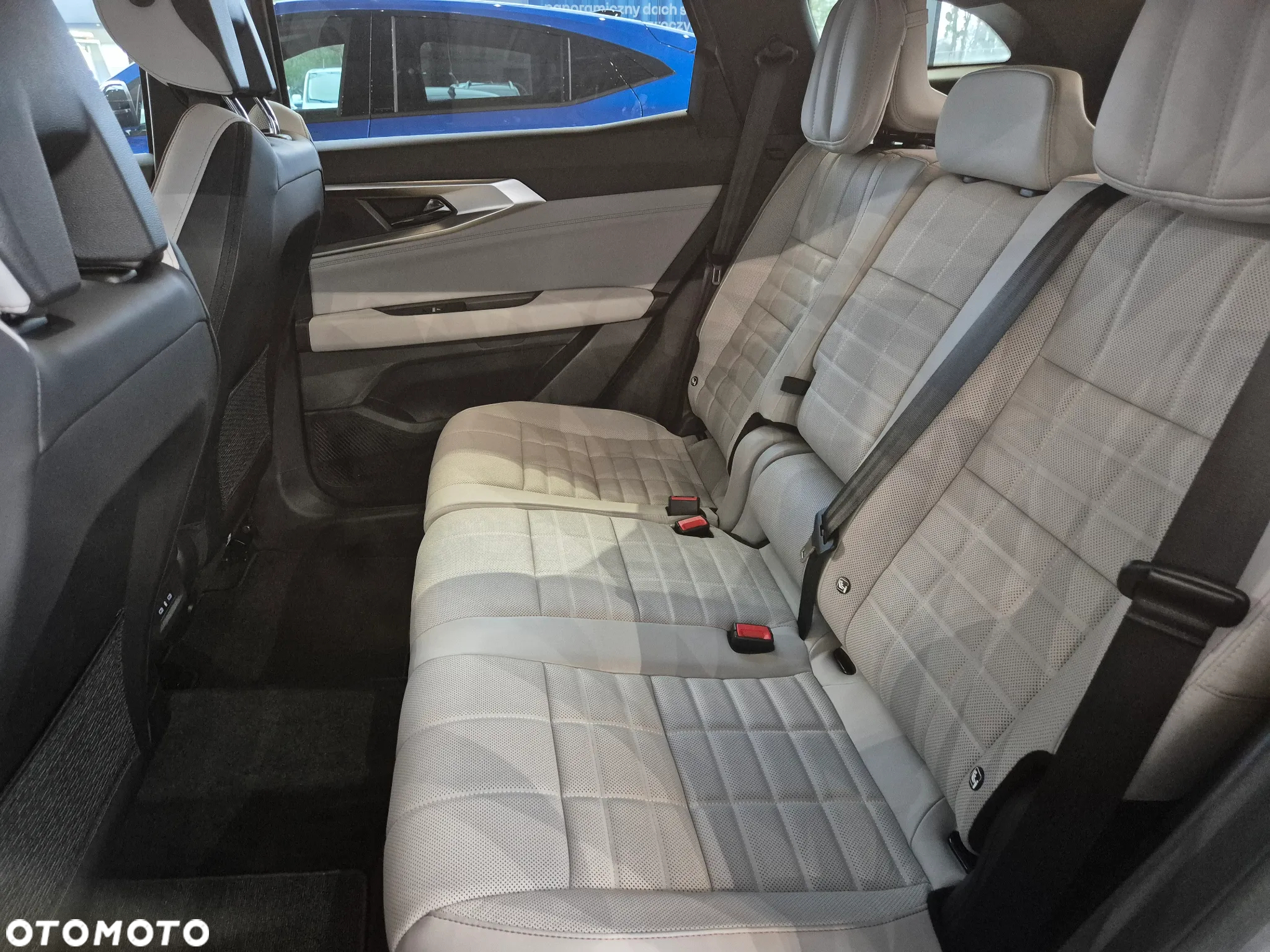 Renault Espace 1.2 E-Tech Full Hybrid 200 Iconic MMT 5os - 36