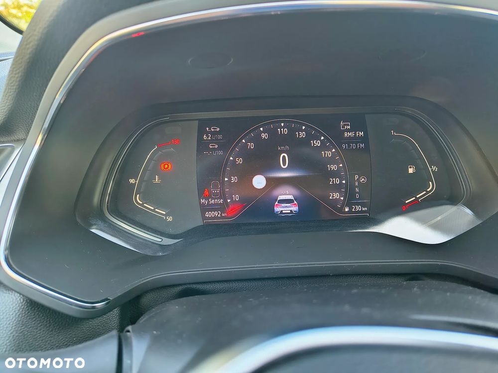 Renault Captur TCe Mild Hybrid 140 EDC GPF EVOLUTION - 8